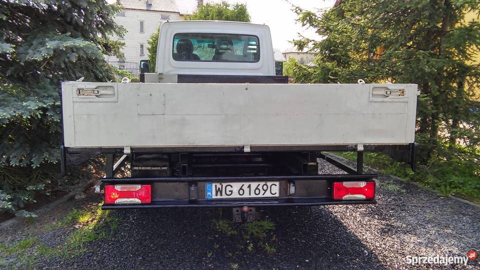 Iveco Dajly skrzyniowy 35 C 13 28 2004 r biały Garwolin