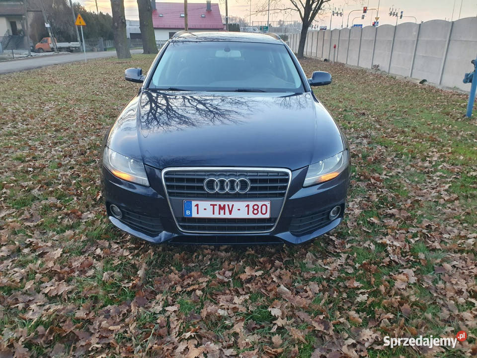 Audi A4 Avant 20tdi 2009r B8 Duża Navi Alu18 B8 lakier metallic A4 Strobice