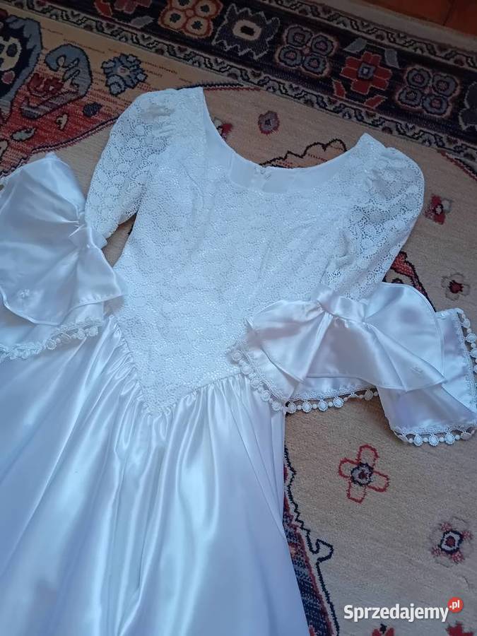 sukna ślubna śnieżna fantazja z rękawkiem Warszawa