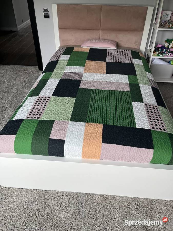 Rama łóżka z tapicerowanym zagłówkiem Malm Ikea małopolskie Myślenice