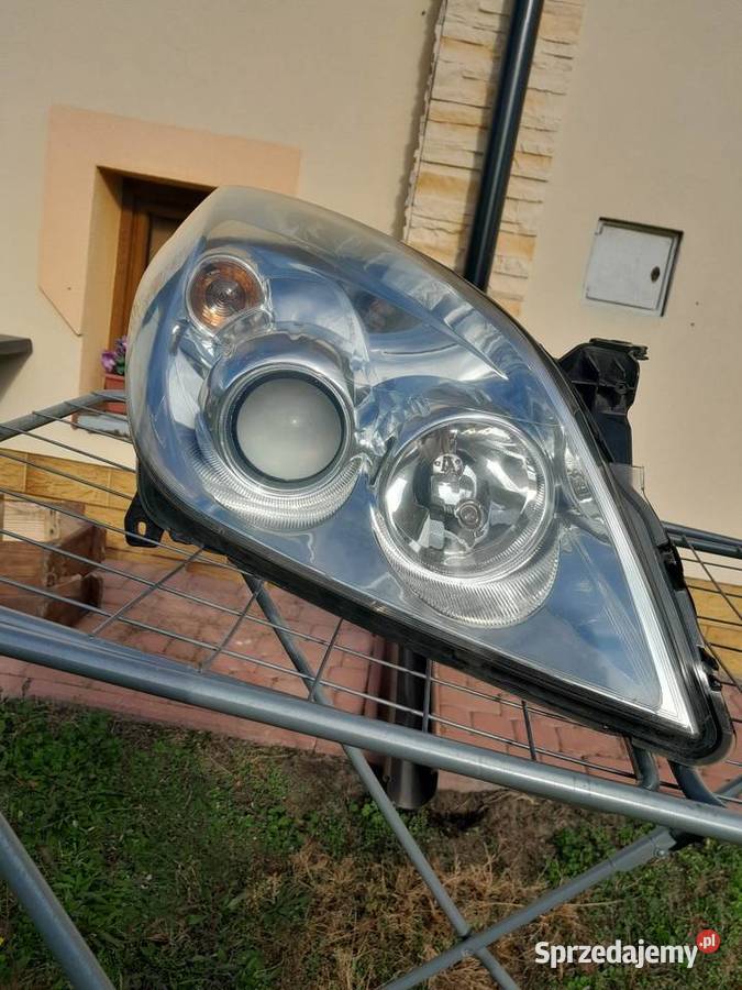 Reflektor Lampy Opel Vectra C Lift Signum Xsenon Rok produkcji 2012 Staszów