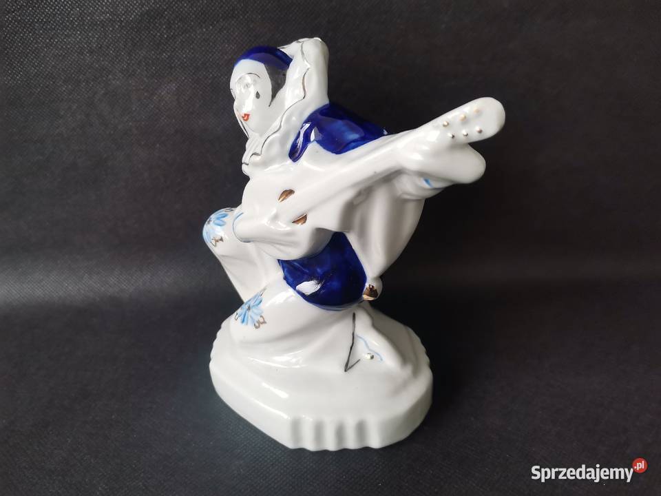 Stara figurka porcelanowa Pierrot Grajek Janina