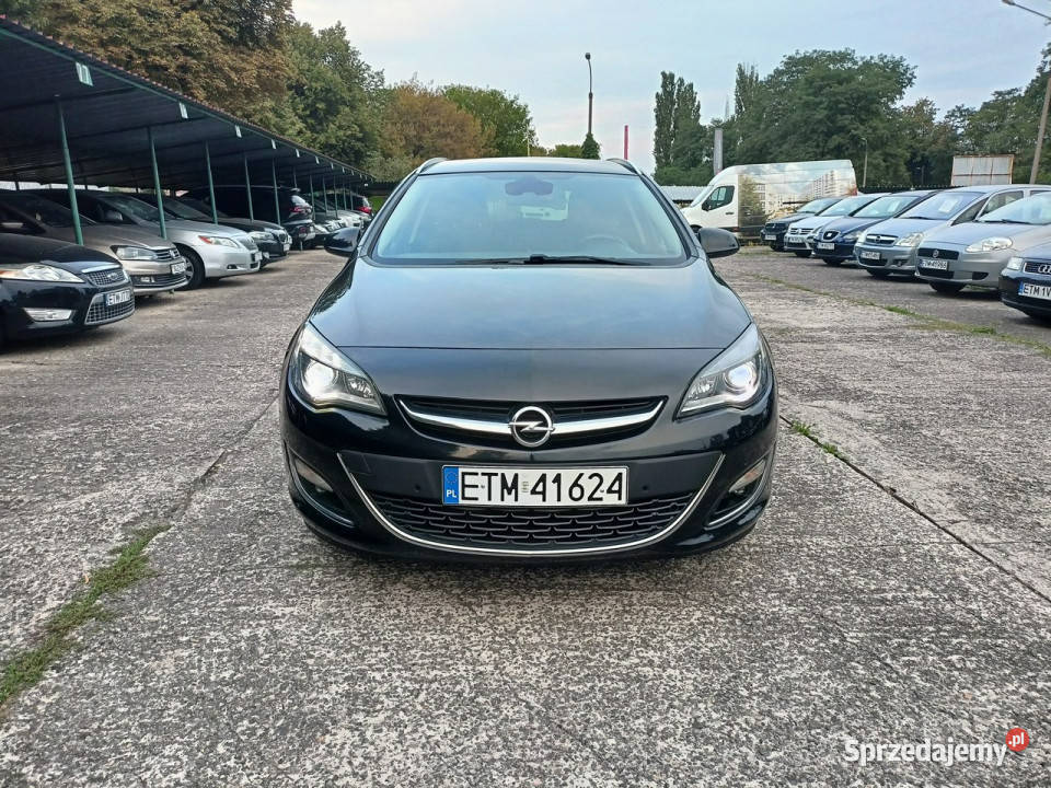 Opel Astra z Niemiec opłatach przeglądzie Tomaszów Mazowiecki