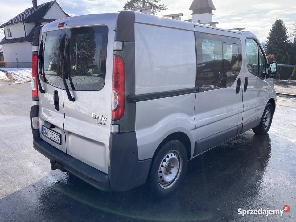 Renault trafic passenger 20dci L1H1 6 osobowy