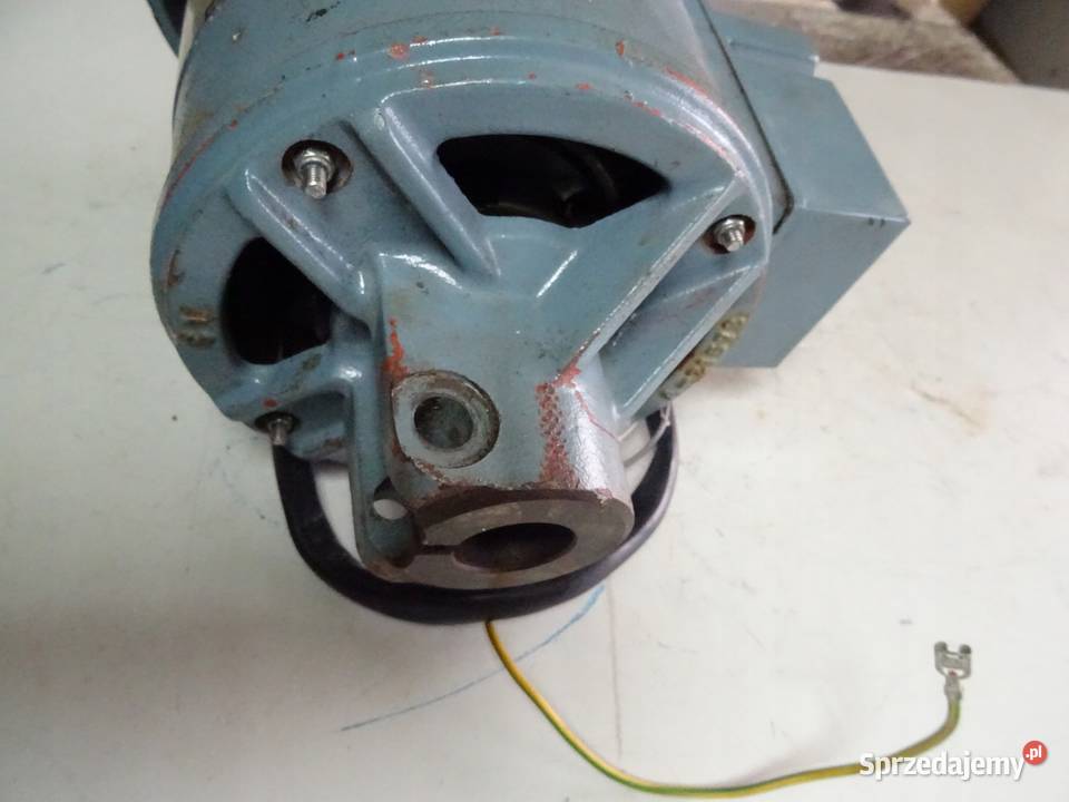 SILNIK ELEKTRYCZNY ELMO ESP 904R3TSV 033kW Wąchock sprzedam