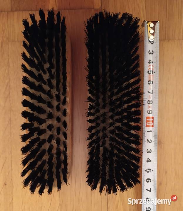 74 SZCZOTKI DO ODZIEŻY 2 SZTUKI Z PRLU Łódź