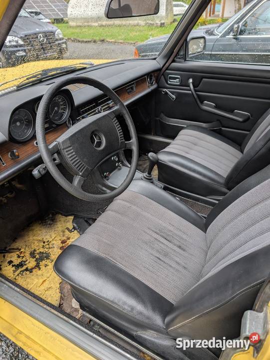 Mercedes Benz W114 280E Manual Poręba Wielka