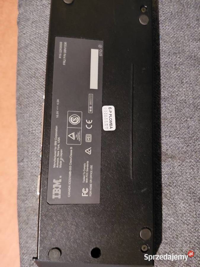 Stacja dokująca do laptopa IBM THINKPAD A31