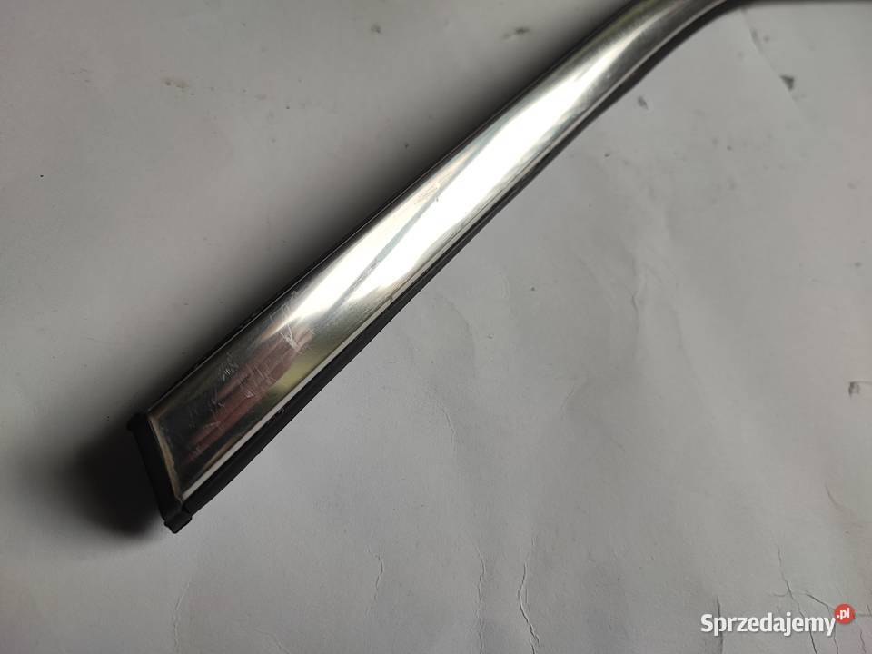 Listwa błotnika chrom Citroen C4 Picasso Grand Rok produkcji 2007 Lipno