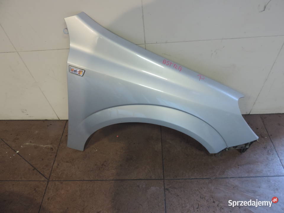 BŁOTNIK PRAWY PRZEDNI PRZÓD OPEL ASTRA H III FL Błotniki Nowy Sącz