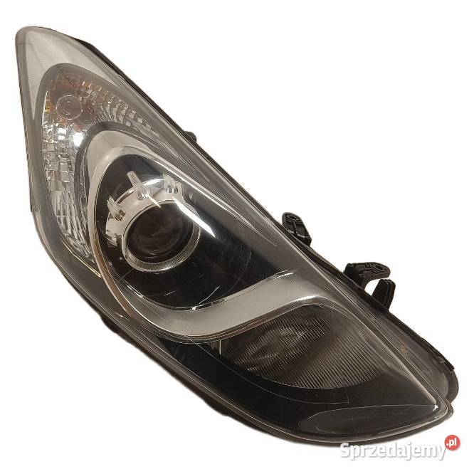 Lampa przednia prawa Hyundai i30 II 20122016 prawe