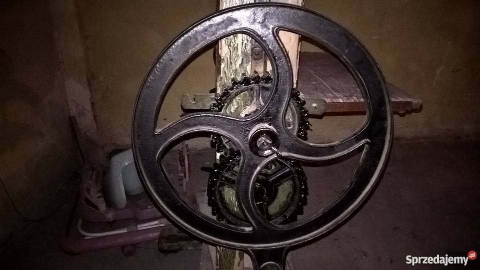 Magiel ręczny marki BLITZ Włocławek