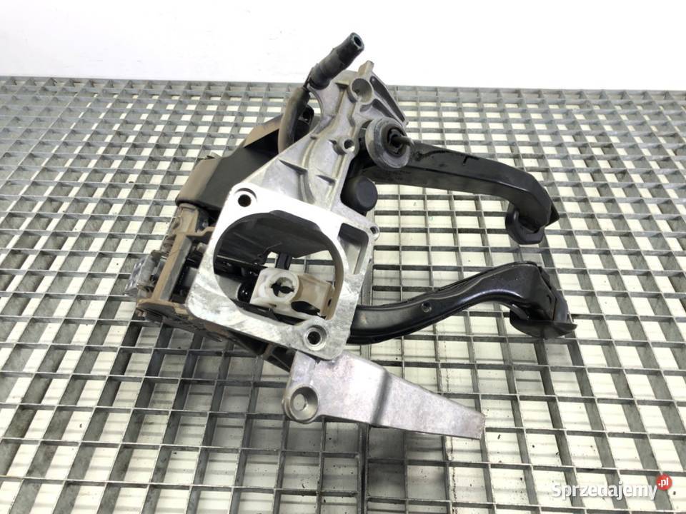 PEDAŁY MANUAL AUDI A4 B7 0408 8E1721117A 20 140 osobowe Pedały