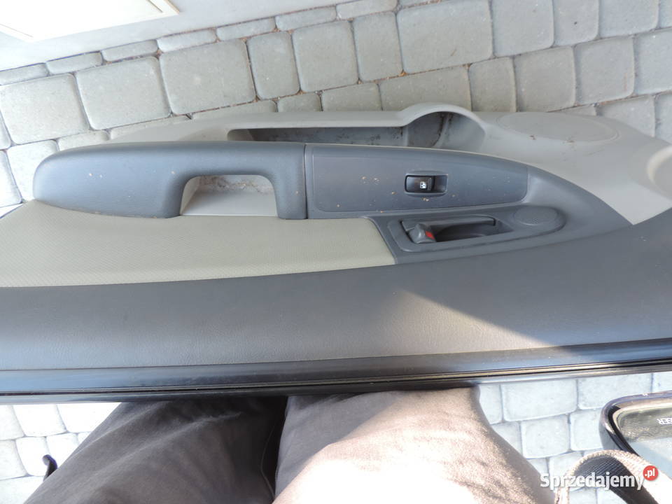 DRZWI PRAWY PRZÓD KIA CERATO HB KOLOR 1C osobowe Karoseria Nowy Sącz