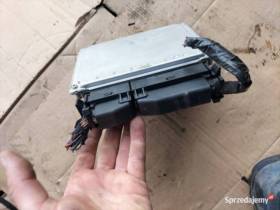 MODUŁ KOMPUTER STEROWNIK VW PASSAT B5 8D0907558S Kamień-Kolonia