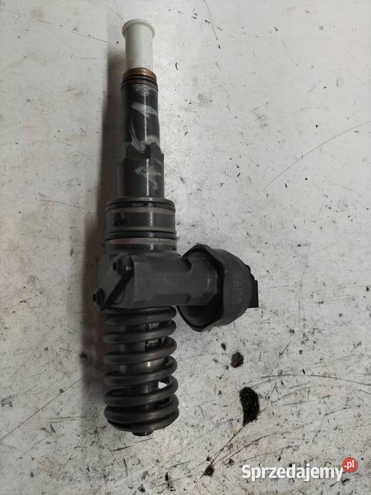 POMPOWTRYSKIWACZ 038130073AG 0414720215 19 TDI sprzedam