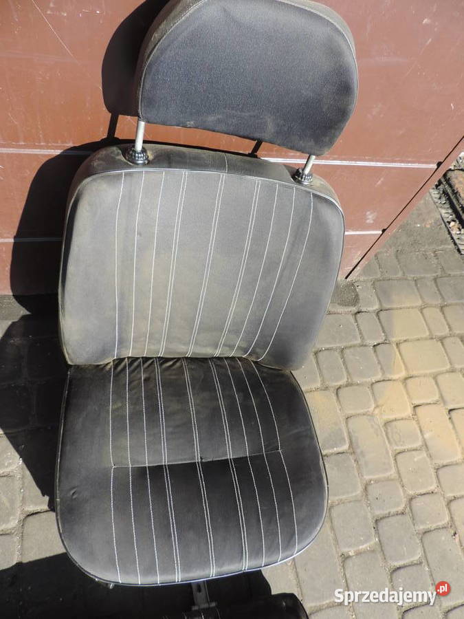 SKODA 120L FOTELE KANAPA KOMPLET