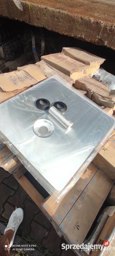 Ubiquiti sunMAX Roof Mount Kit Tile zestaw sprzedam