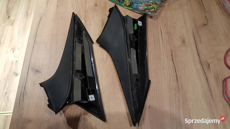 VW ID4 ID 4 2022r spoiler klapy tył lewy i prawy Klapy bagażnika Ostrów Wielkopolski