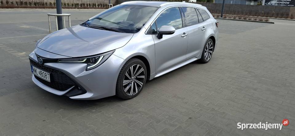 Toyota corolla e21 20 hybrid kombi SALON POLSKA Tłuszcz