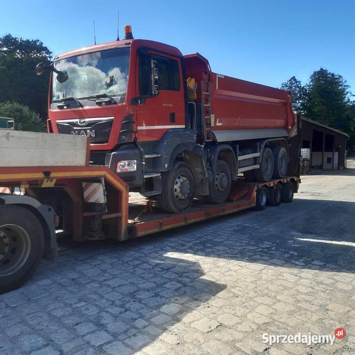 Transport maszyn transport niskopodwoziowy traktor koparka