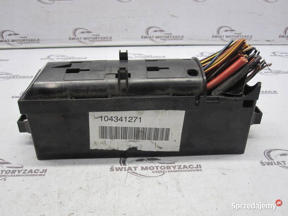 VW POLO V 11r skrzynka bezpieczników 104341271 sprzedam