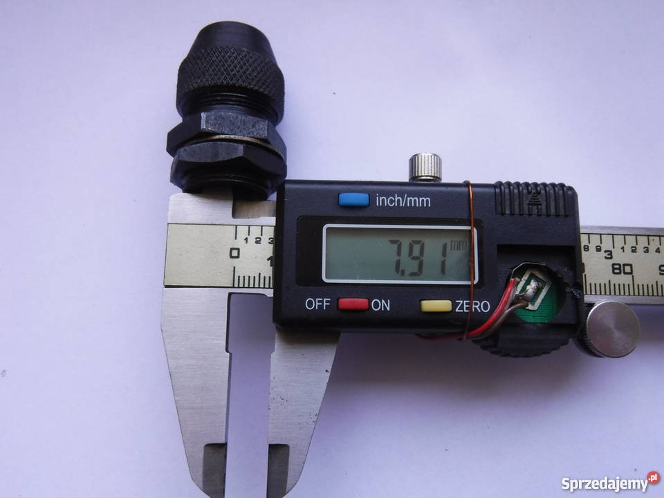 Dławnica kablowa metalowa przepust fi 8 mm typ Szydłowiec sprzedam