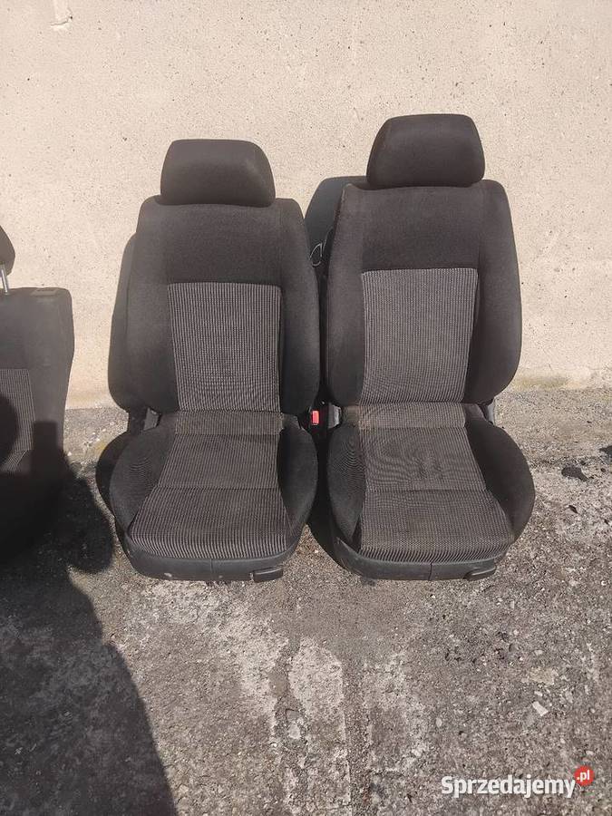 Fotele półkubełki Skoda Octavia 1 Grodków