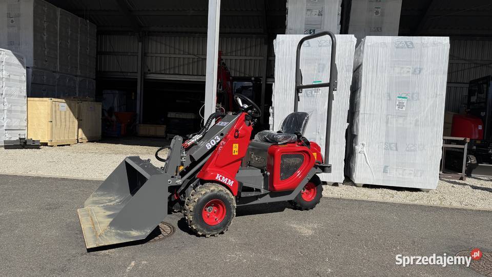 Mini ładowarka KMM 803 Wojcieszów