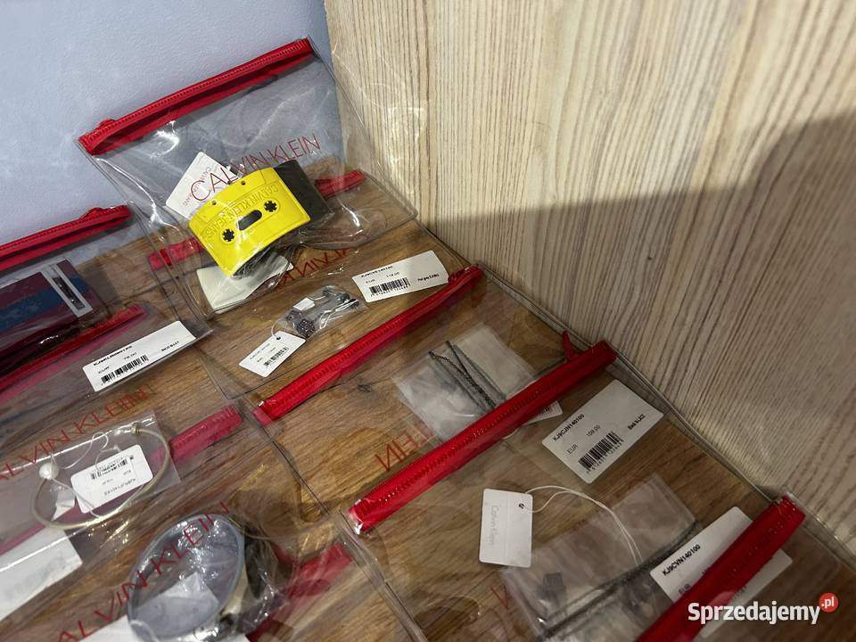 BIŻUTERIA CALVIN KLEIN 42 SZTUKI SPRZEDAŻ
