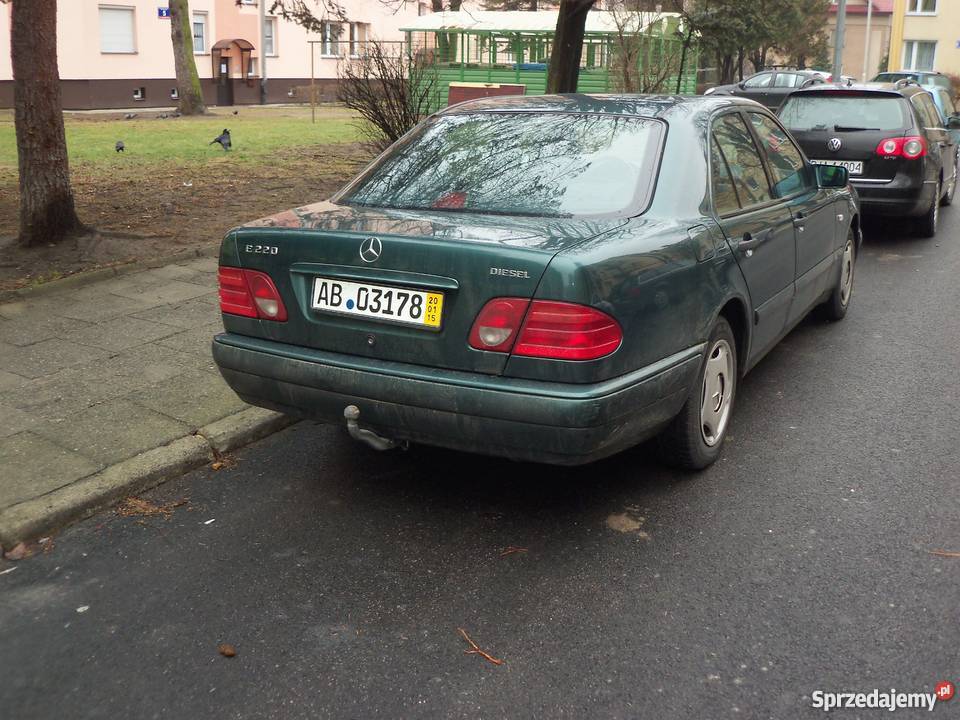 Mercedes E220 Classic diesel W210SPROWADZONY elektryczne lusterka 220 Jarosław