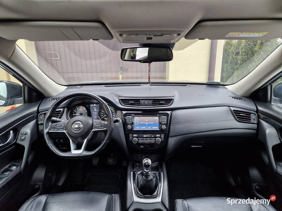 Nissan XTrail Tekna Lift Benzyna 163 Full Głogów Małopolski sprzedam