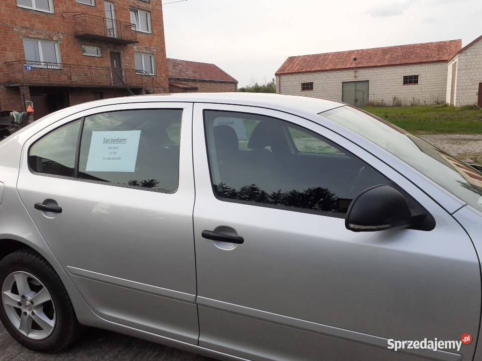 Sprzedam samochód 1600cm3 Czarny Las