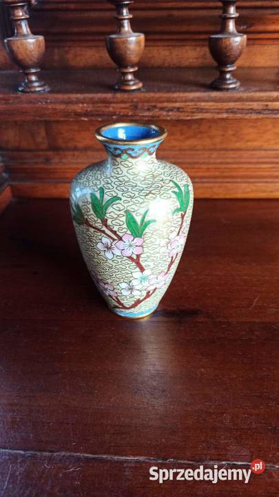 Wazonik z gałązka kwitnącąChoisonne Gdańsk