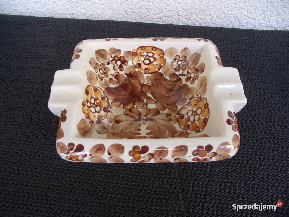 Kolekcja ceramicznych popielniczek Hand Painted Warszawa