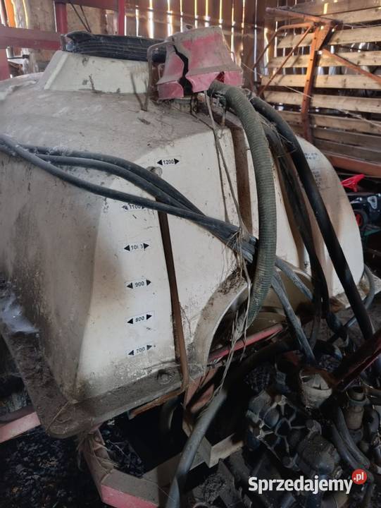Opryskiwacz Pilmet 1200L 15m