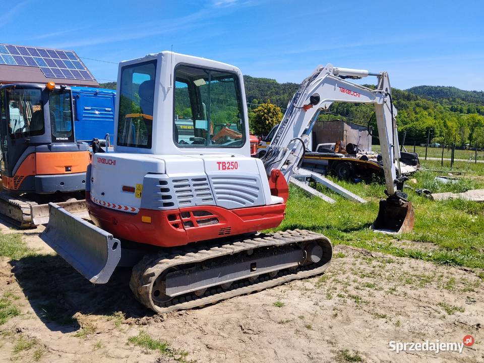 minikoparka takeuchi tb250 5 ton gasienicowa nie Sucha Beskidzka