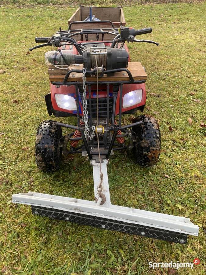 Quad 110 z osprzętem 1km