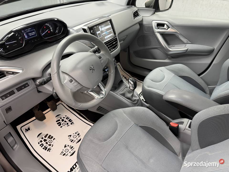 Salon Polska 14 Benzyna panorama nowe opony wielofunkcyjna kierownica wielkopolskie Poznań sprzedam