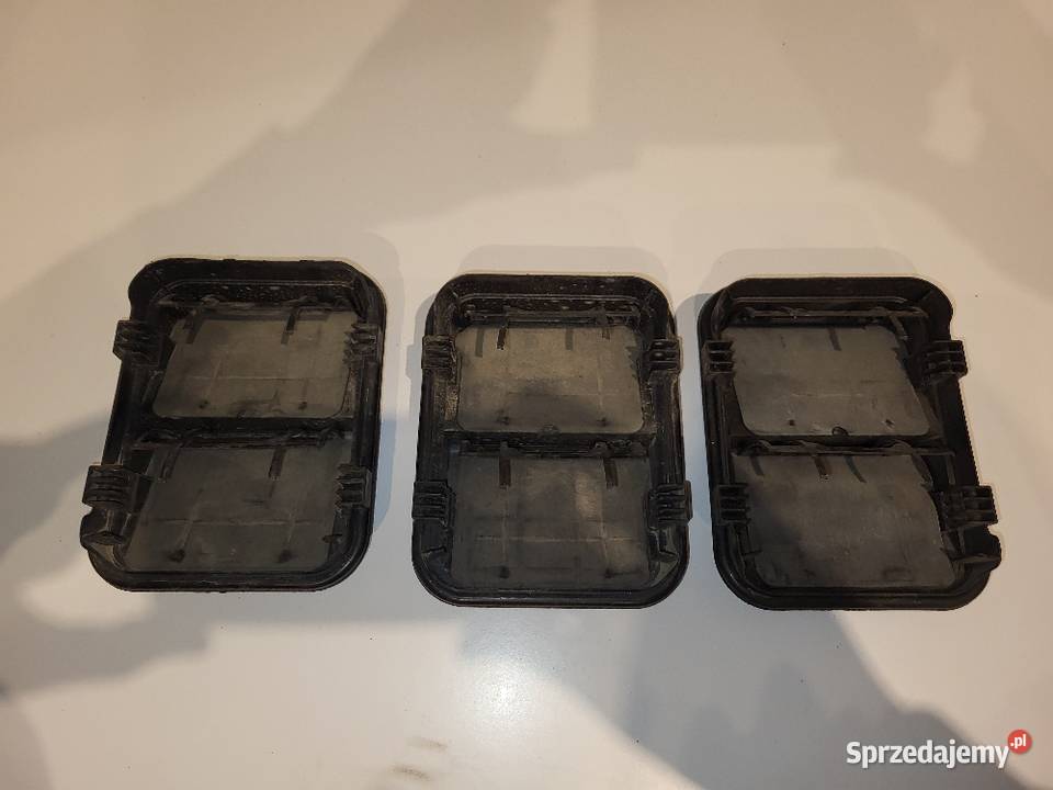 Kratka wentylacyjna tyl dokker łódzkie Pabianice