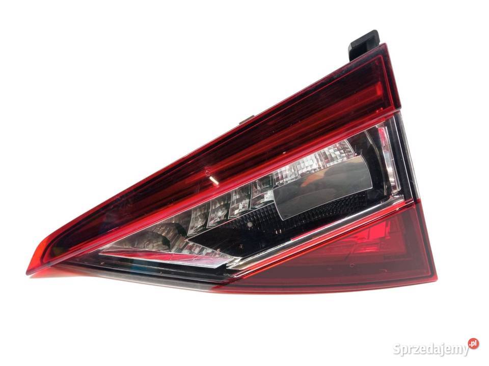 LAMPA TYŁ W KLAPĘ PRAWA KOMBI EUROPA 3V9945308E