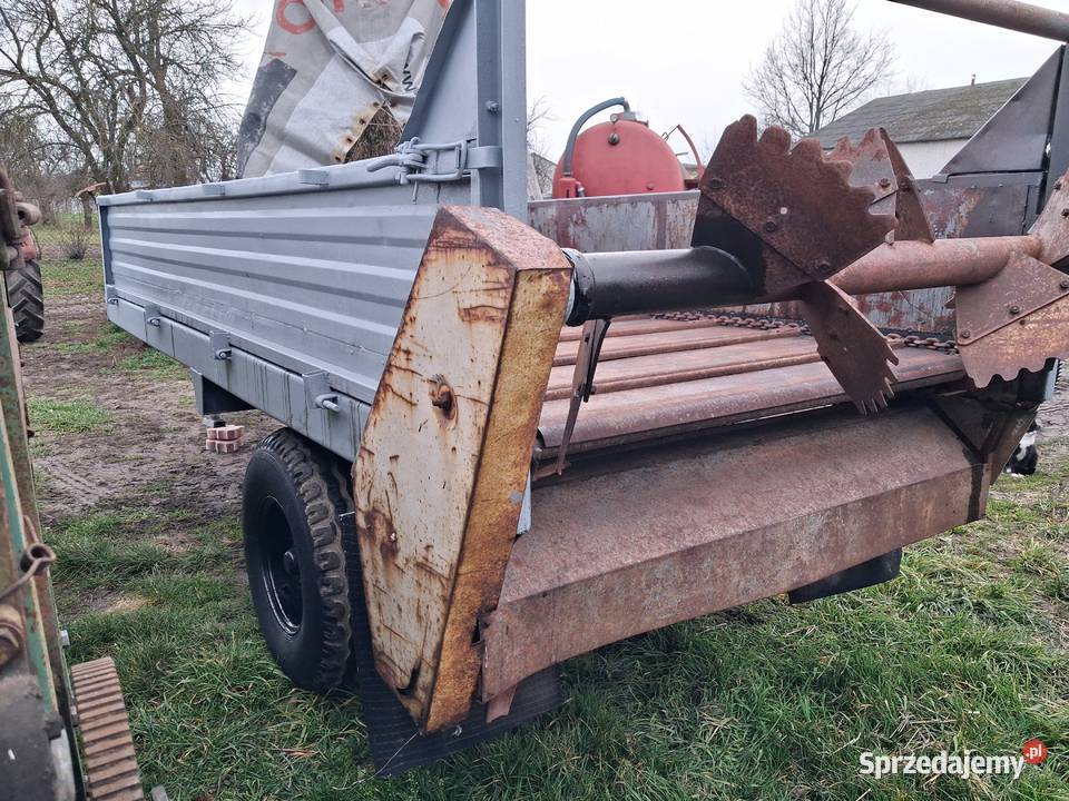 rozrzutnik czarna białostocka 35t nieuszkodzony sprzedam