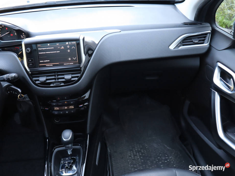 Peugeot 2008 12 PureTech podgrzewane fotele Piaseczno sprzedam