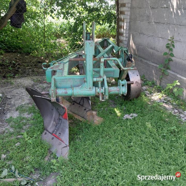 Pługi 4 skibowe Bomet