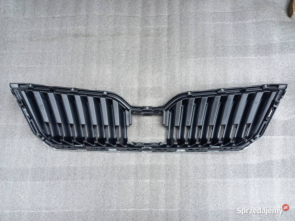 Skoda SuperB III Grill atrapa Bukownica