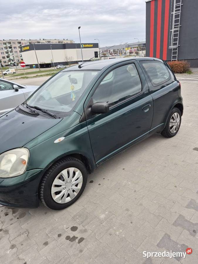 Sprzedam Toyota Yaris1 65KM Kielce