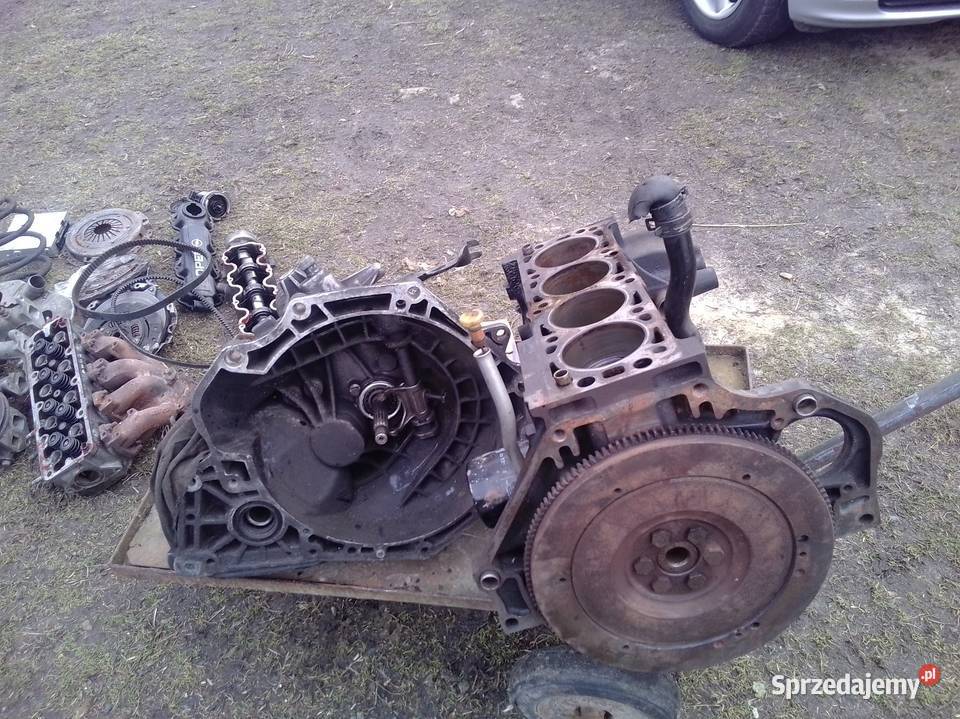 Pozostałości Opel Astra f