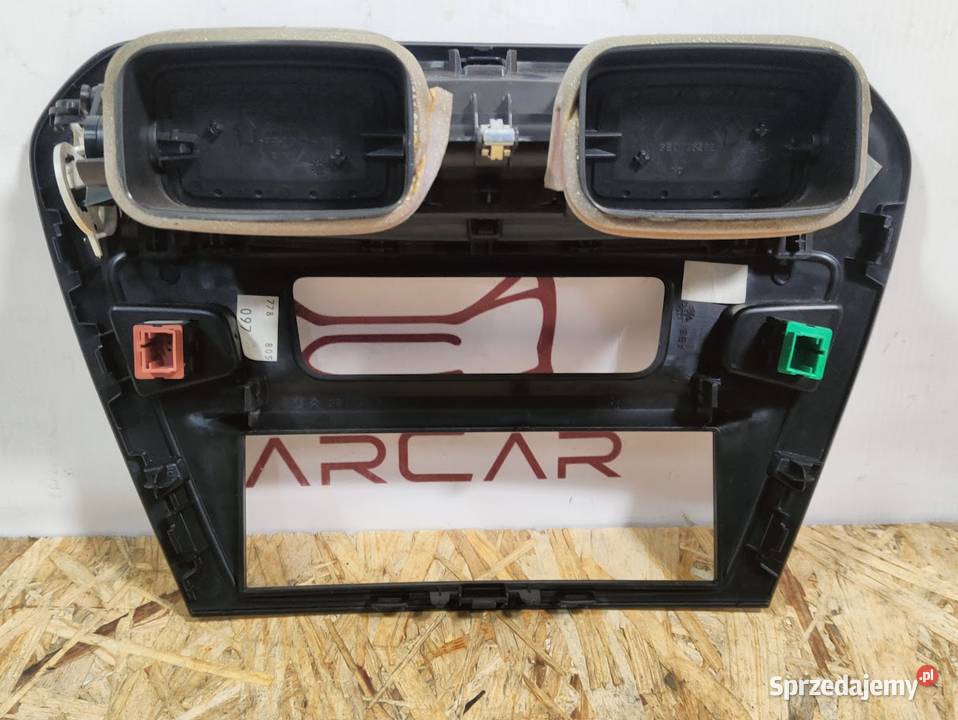 Ramka Radia Kratka Nawiewu Peugeot 301 CElysee Pleszew