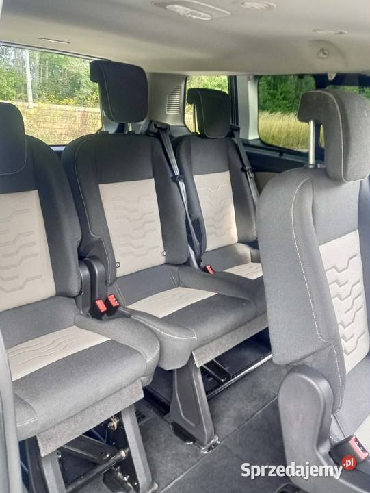 Wynajmę wypożyczę busa najem bus 9osobowy Radom Wynajem pojazdów wynajem auta