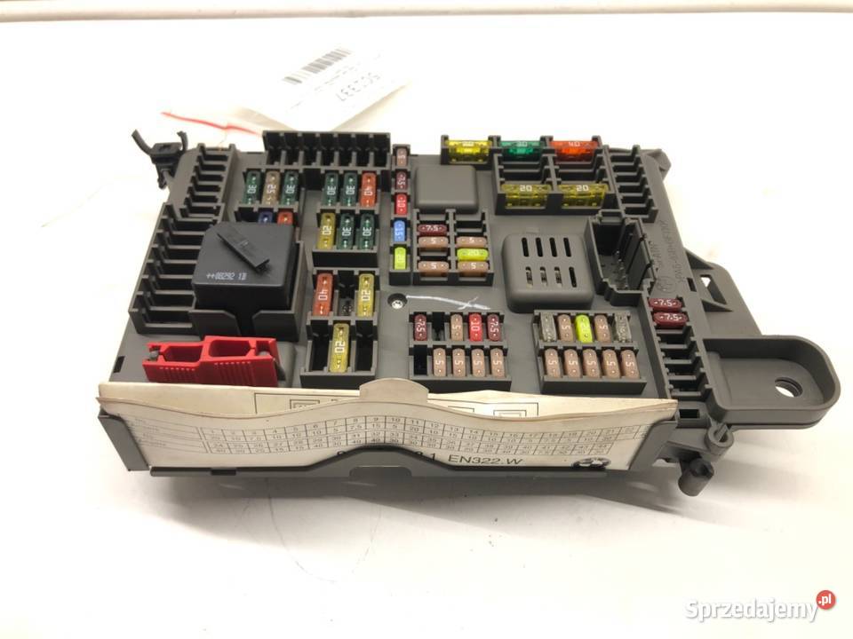 SKRZYNKA BEZPIECZNIKÓW BMW E71 693168703 SUV